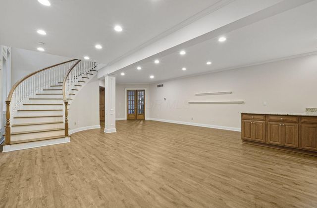 5055 Slate Run Woods Court, Upper Arlington, OH 43220