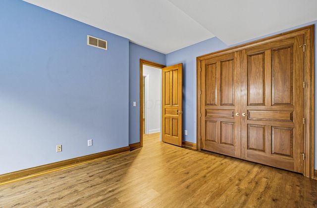 5055 Slate Run Woods Court, Upper Arlington, OH 43220