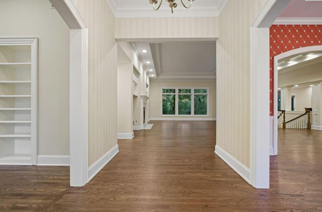 5055 Slate Run Woods Court, Upper Arlington, OH 43220