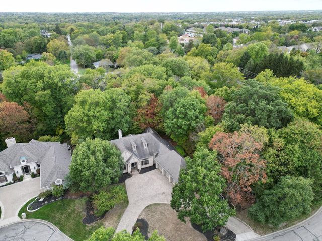 5055 Slate Run Woods Court, Upper Arlington, OH 43220
