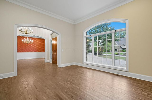 5055 Slate Run Woods Court, Upper Arlington, OH 43220