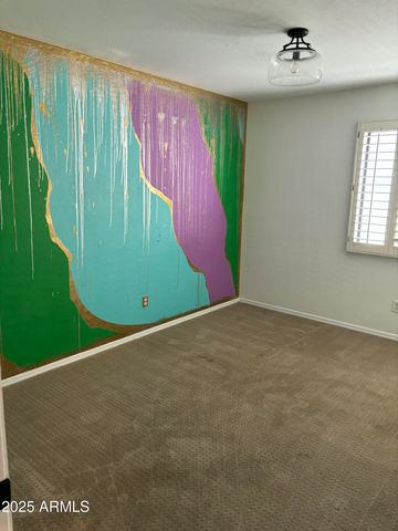 1302 W HONEYSUCKLE Lane, Chandler, AZ 85248