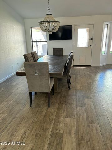 1302 W HONEYSUCKLE Lane, Chandler, AZ 85248