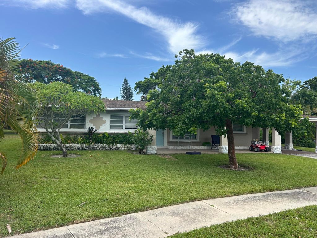 250 NW 46th Street 250, Boca Raton, FL 33431