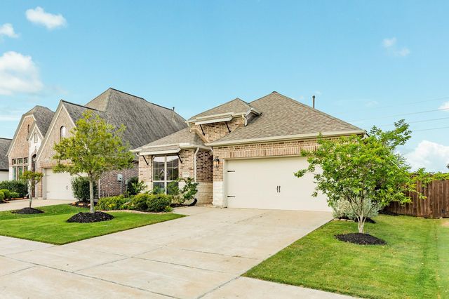 9230 Eckert Road, Iowa Colony, TX 77583