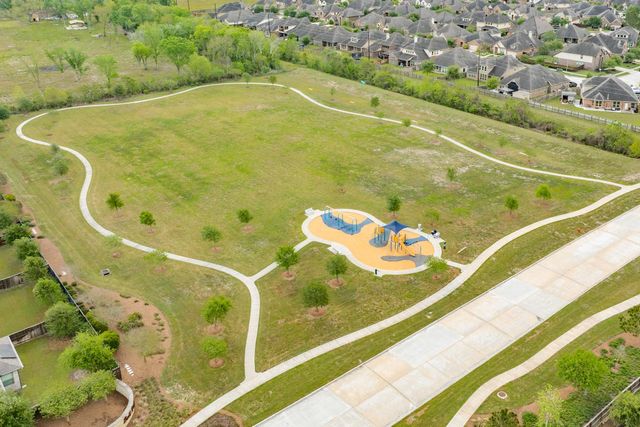 9230 Eckert Road, Iowa Colony, TX 77583