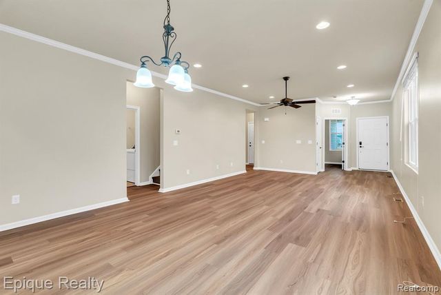 9415 Sand Hill Drive, Grand Blanc, MI 48439