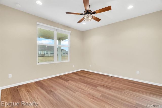 9415 Sand Hill Drive, Grand Blanc, MI 48439