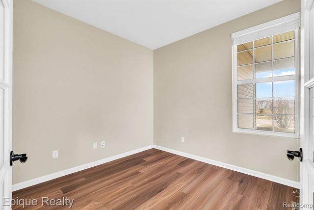 9415 Sand Hill Drive, Grand Blanc, MI 48439