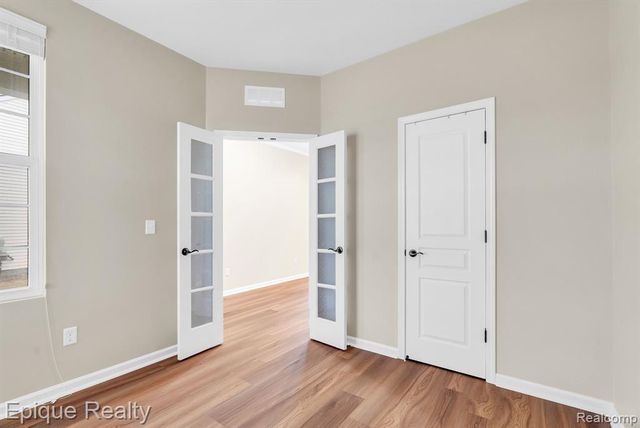 9415 Sand Hill Drive, Grand Blanc, MI 48439