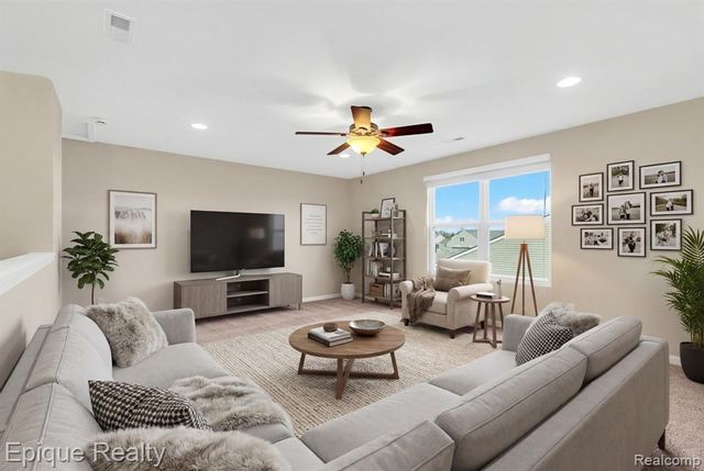 9415 Sand Hill Drive, Grand Blanc, MI 48439