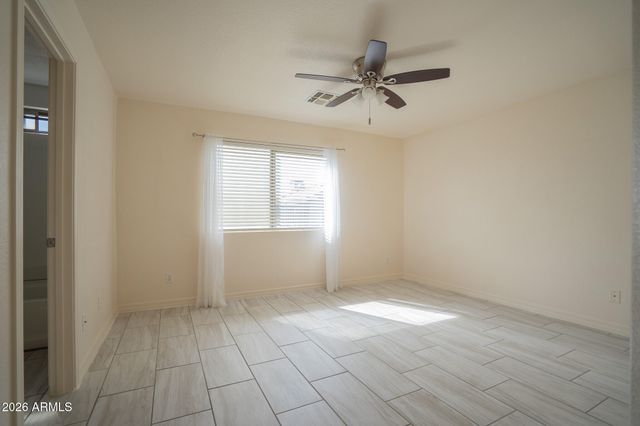 8563 W MISSION Lane, Peoria, AZ 85345