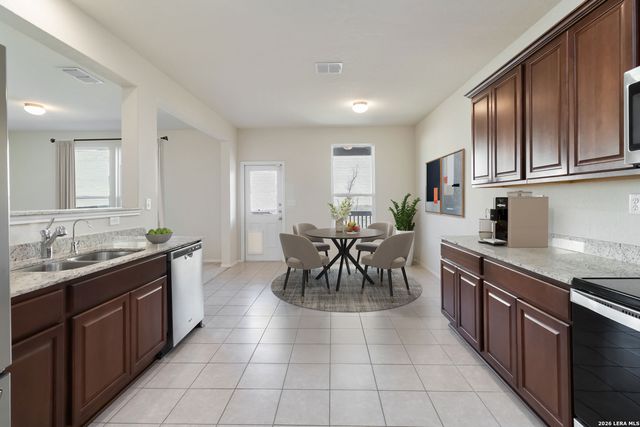 10331 Braunig, San Antonio, TX 78252