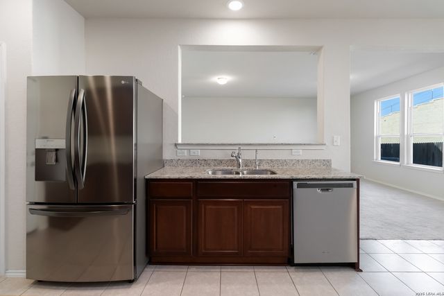 10331 Braunig, San Antonio, TX 78252