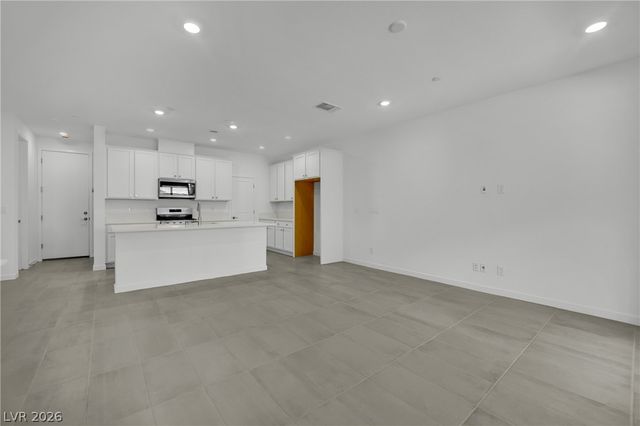 11476 PANOLEDGE Avenue, Las Vegas, NV 89138