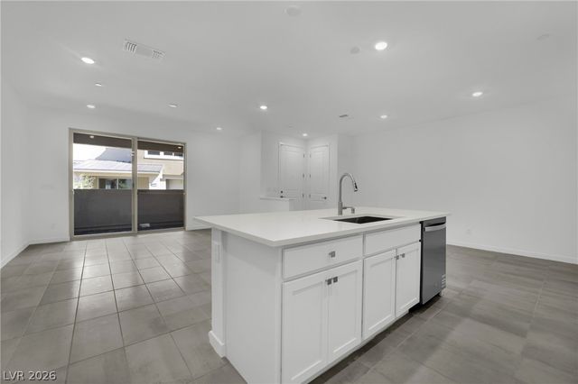 11476 PANOLEDGE Avenue, Las Vegas, NV 89138