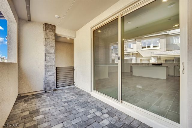 11476 PANOLEDGE Avenue, Las Vegas, NV 89138