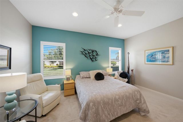 5002 BOSTON COMMON GLEN, Bradenton, FL 34211