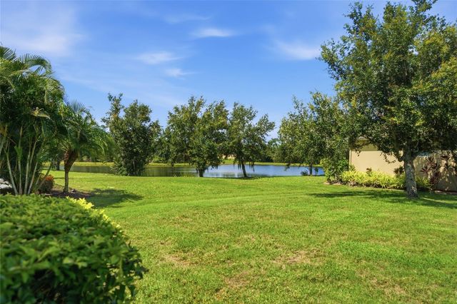 5002 BOSTON COMMON GLEN, Bradenton, FL 34211