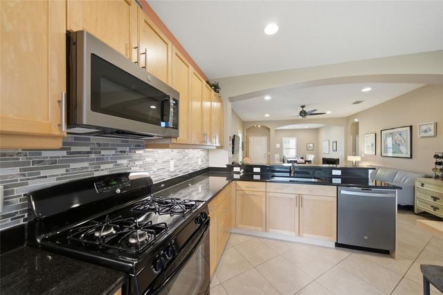 5002 BOSTON COMMON GLEN, Bradenton, FL 34211