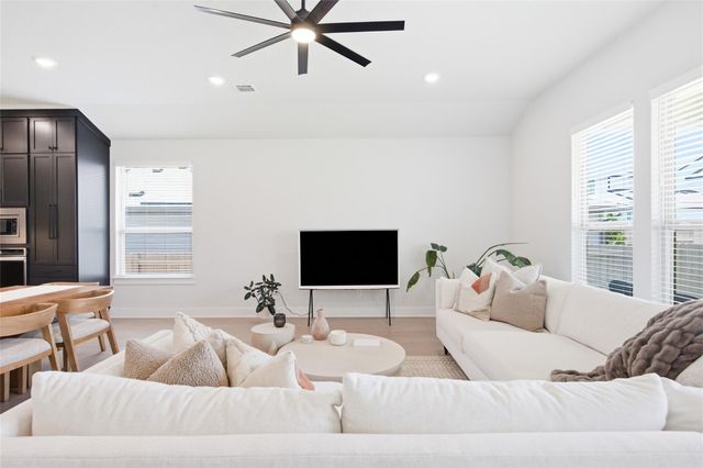 7712 Ellas Inlet DR, Austin, TX 78744