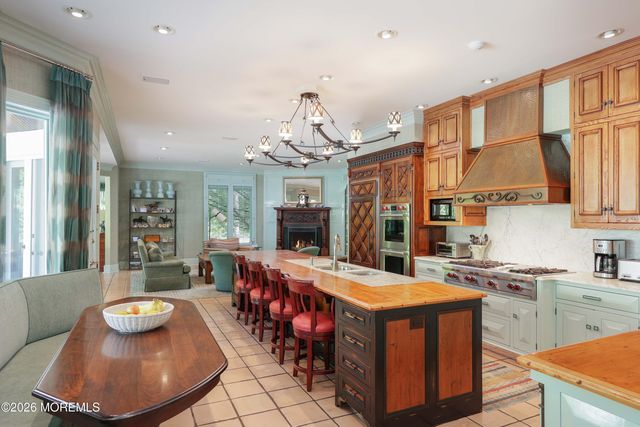 55 Bellevue Avenue, Rumson, NJ 07760