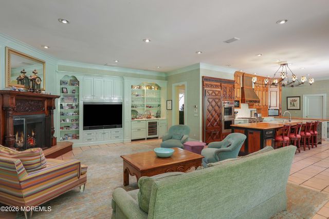 55 Bellevue Avenue, Rumson, NJ 07760