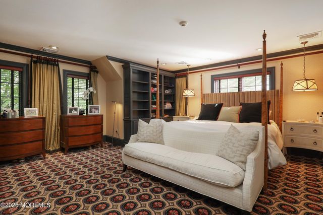 55 Bellevue Avenue, Rumson, NJ 07760