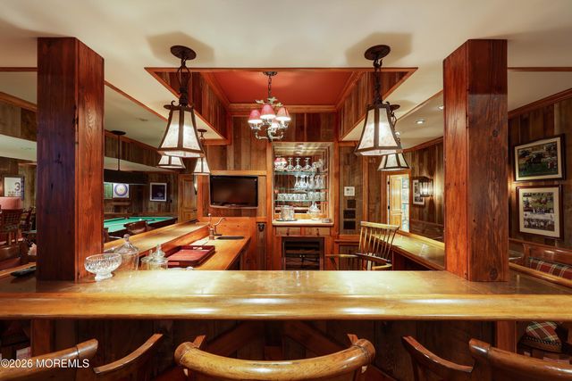 55 Bellevue Avenue, Rumson, NJ 07760