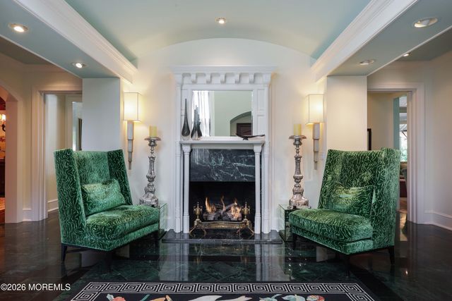 55 Bellevue Avenue, Rumson, NJ 07760