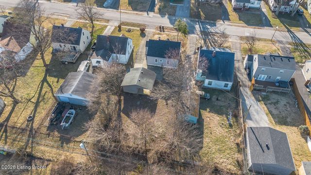 517 Harris Pl, Louisville, KY 40222