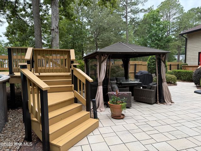 4605 Dewfield Drive N, Wilson, NC 27896