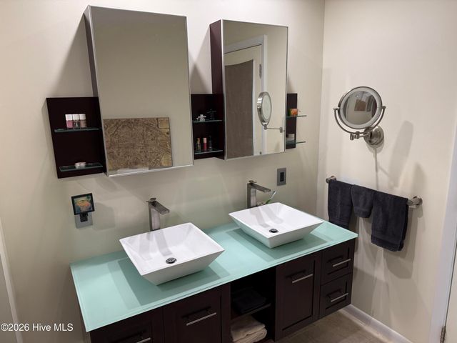 4605 Dewfield Drive N, Wilson, NC 27896