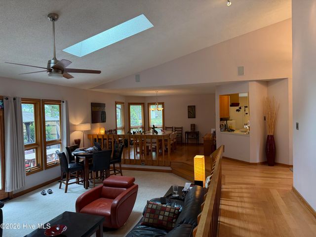 4605 Dewfield Drive N, Wilson, NC 27896