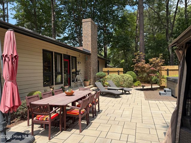 4605 Dewfield Drive N, Wilson, NC 27896