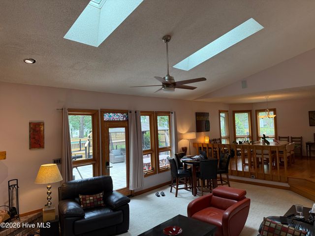 4605 Dewfield Drive N, Wilson, NC 27896