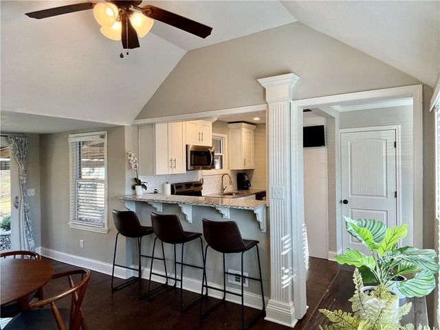 7800 W 64th Street, Mission, KS 66202