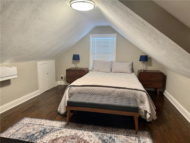 7800 W 64th Street, Mission, KS 66202