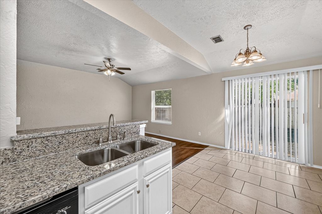 3140 Ronay Drive, Forest Hill, TX 76140 — photo 2
