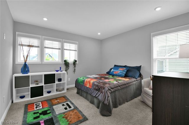 132 Cinnamon Teal Street, Pickerington, OH 43147