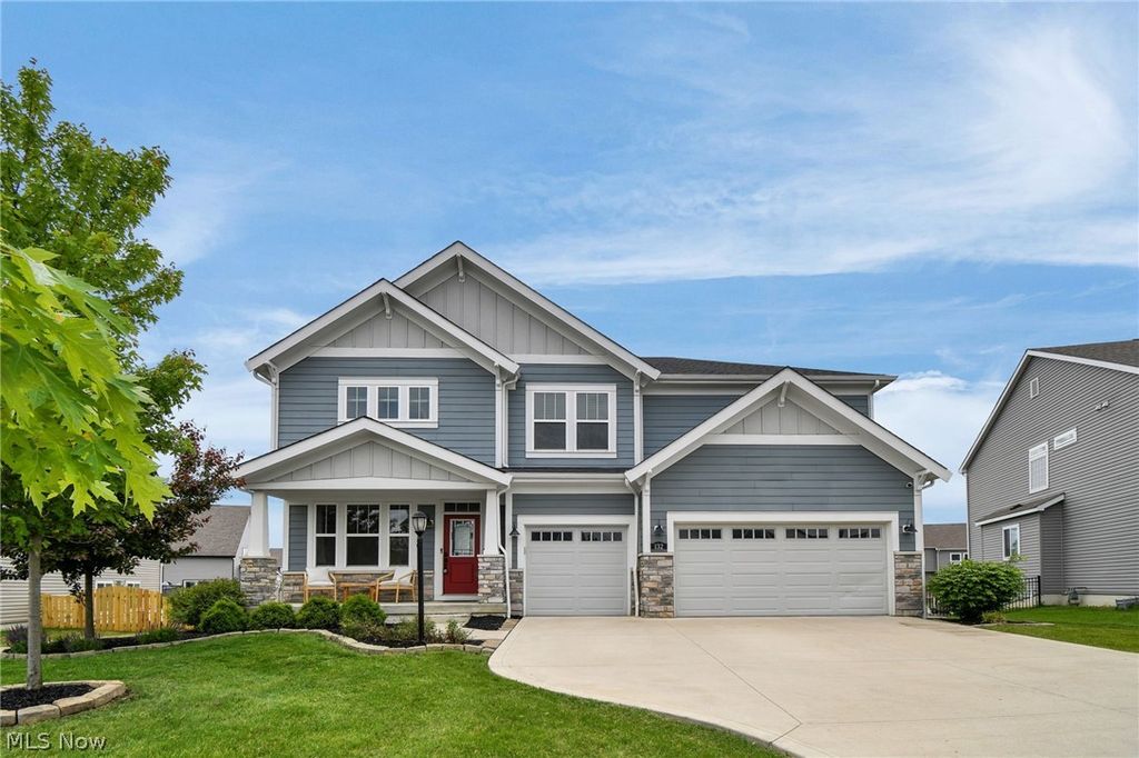 132 Cinnamon Teal Street, Pickerington, OH 43147