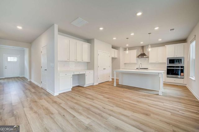 183 Dalston Cove, Stockbridge, GA 30281