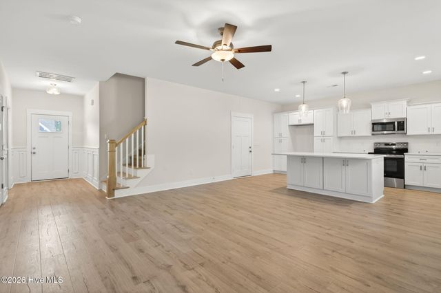 189 Thistle Court, Sanford, NC 27332