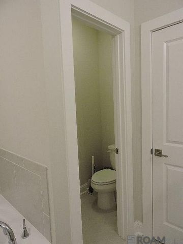15042 Vintage Jade Ct, Baton Rouge, LA 70817