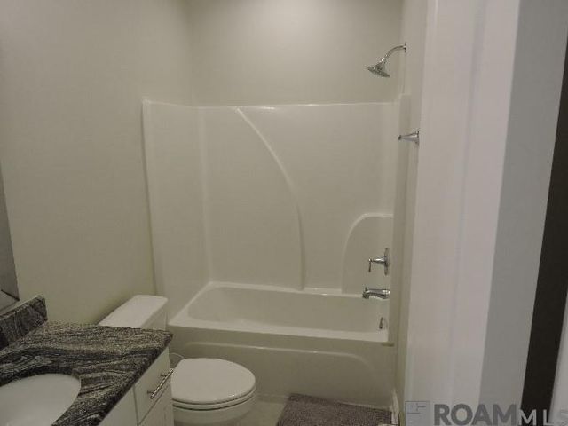 15042 Vintage Jade Ct, Baton Rouge, LA 70817