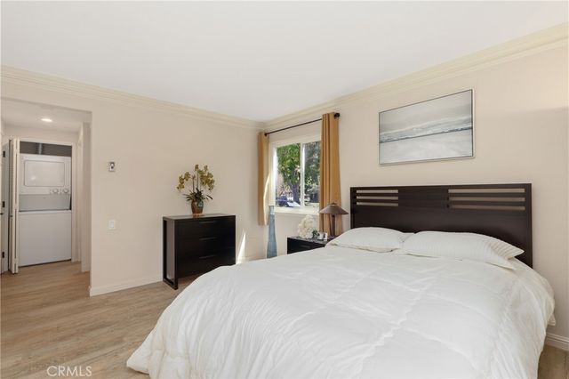 526 Calle Aragon B, Laguna Woods, CA 92637