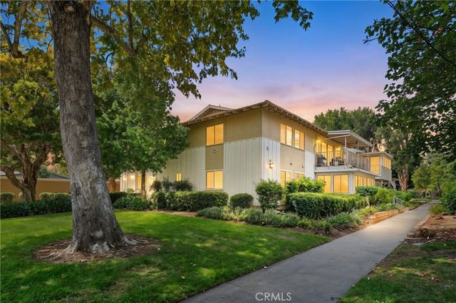 526 Calle Aragon B, Laguna Woods, CA 92637