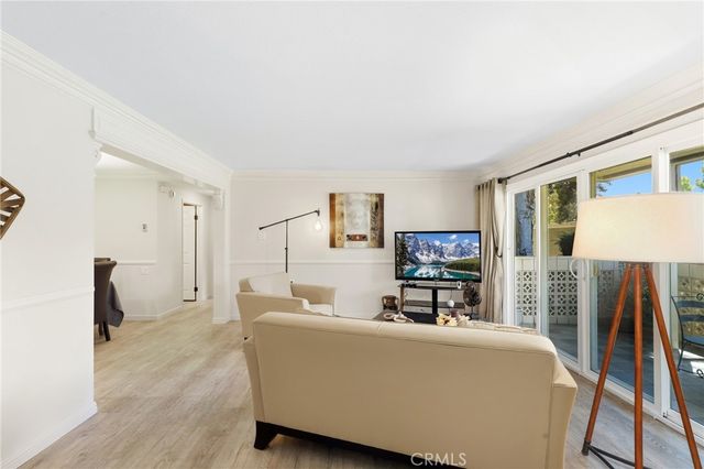 526 Calle Aragon B, Laguna Woods, CA 92637