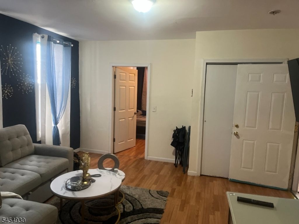 40 Arlington Ave, Newark City, NJ 07104 — photo 5