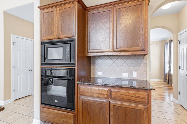 620 Middle Creek DR, Buda, TX 78610
